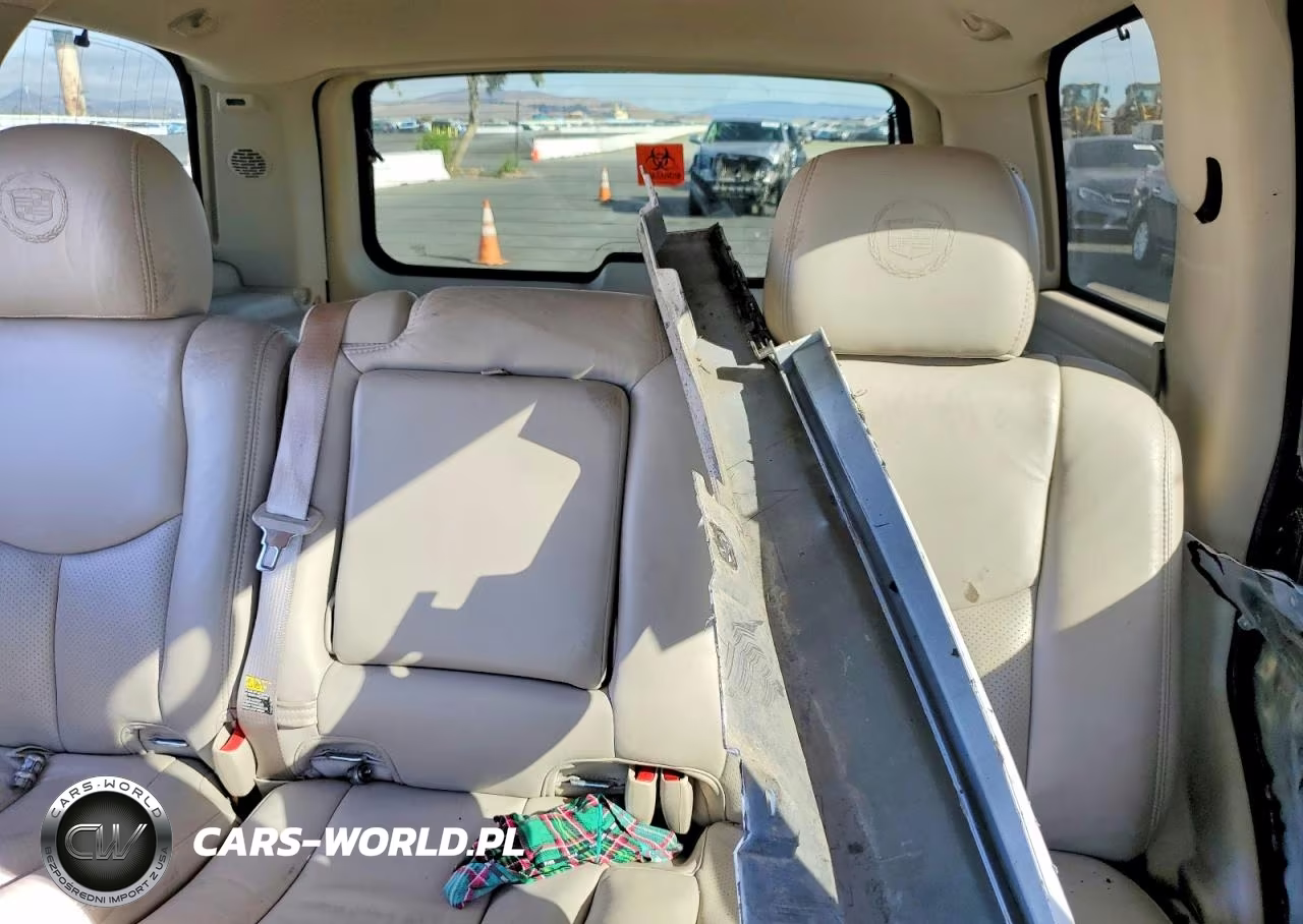 2003 Cadillac Escalade Luxury VIN:1GYEC63T33R211371 - 10