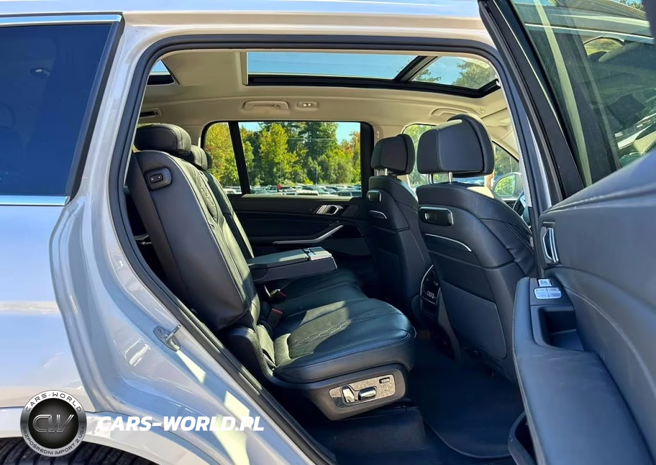 2025 BMW X7 xDrive40I VIN:5UX23EM07S9Y26932 - 7