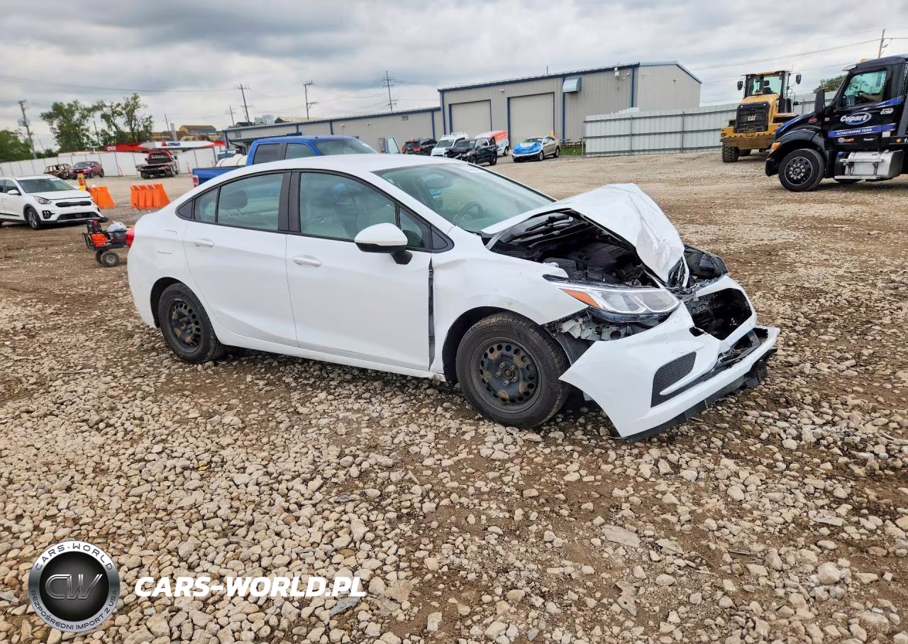 2017 Chevrolet Cruze Ls VIN:1G1BC5SM8H7127443 - 4