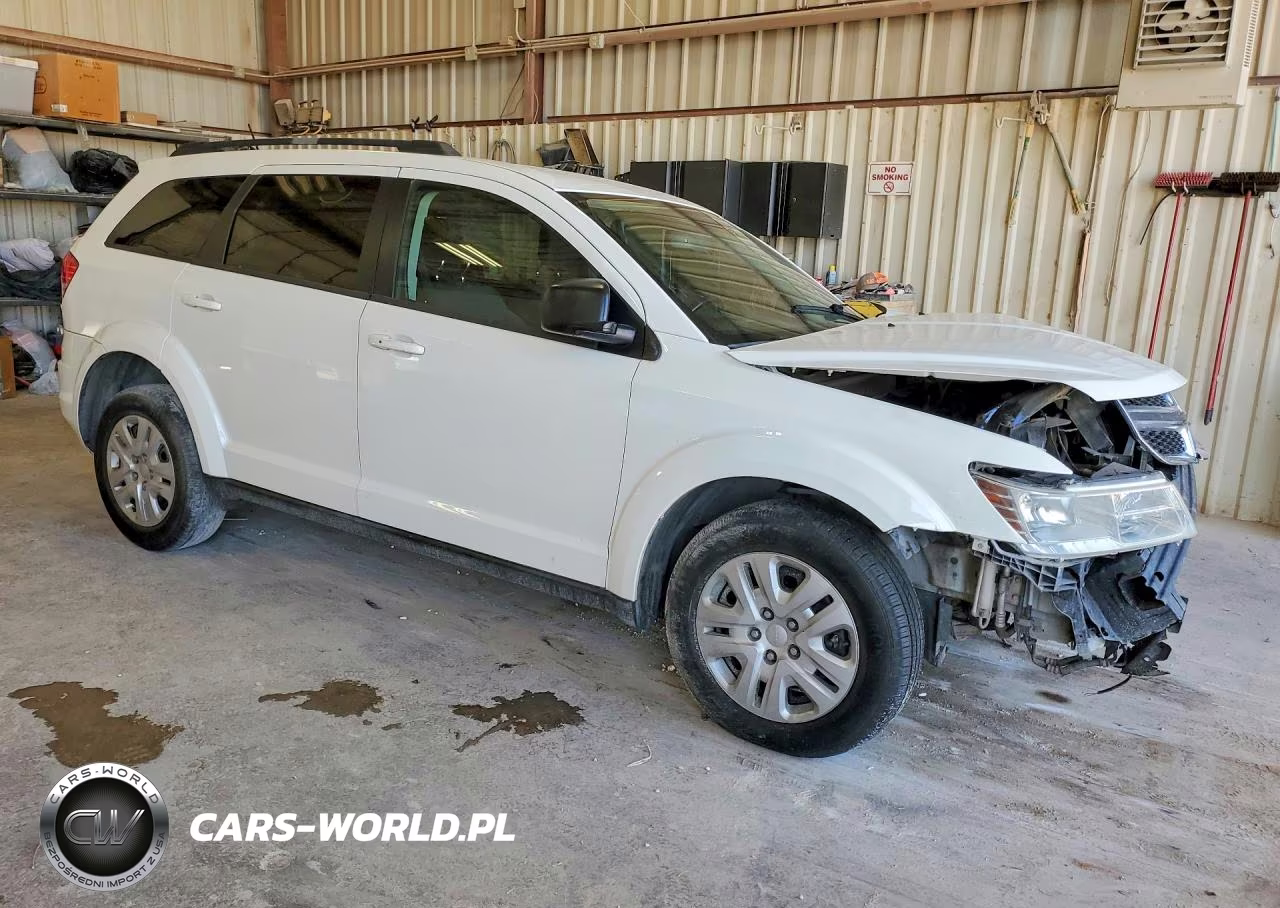 2017 Dodge Journey Se VIN:3C4PDCAB7HT552484 - 4