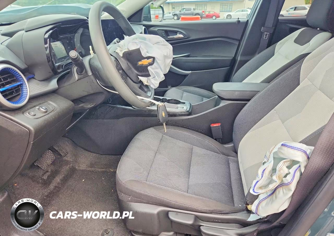 2025 Chevrolet Trax Ls VIN:KL77LFEP3SC050890 - 7