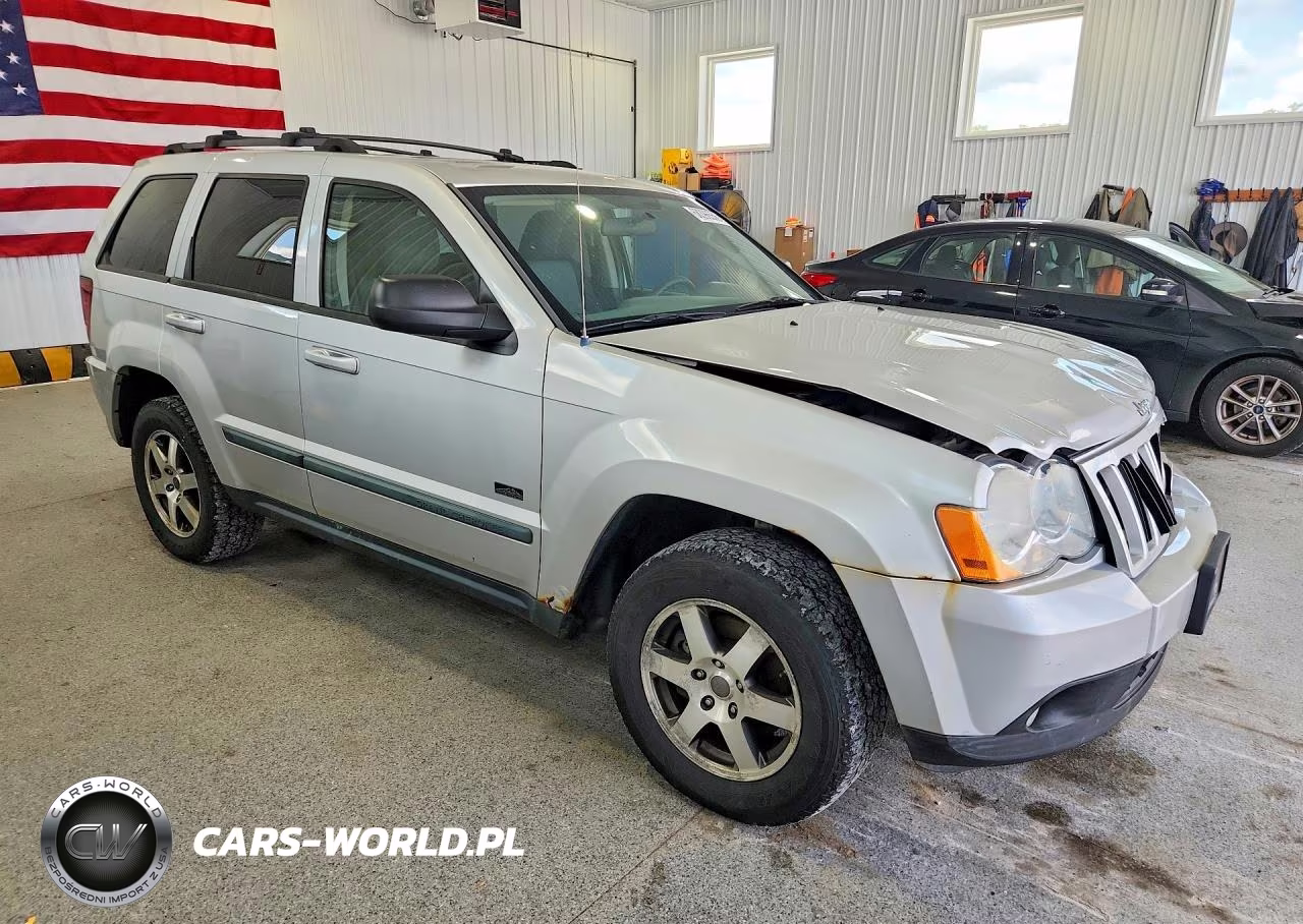 2008 Jeep Grand Cherokee Laredo VIN:1J8GR48K48C164887 - 4