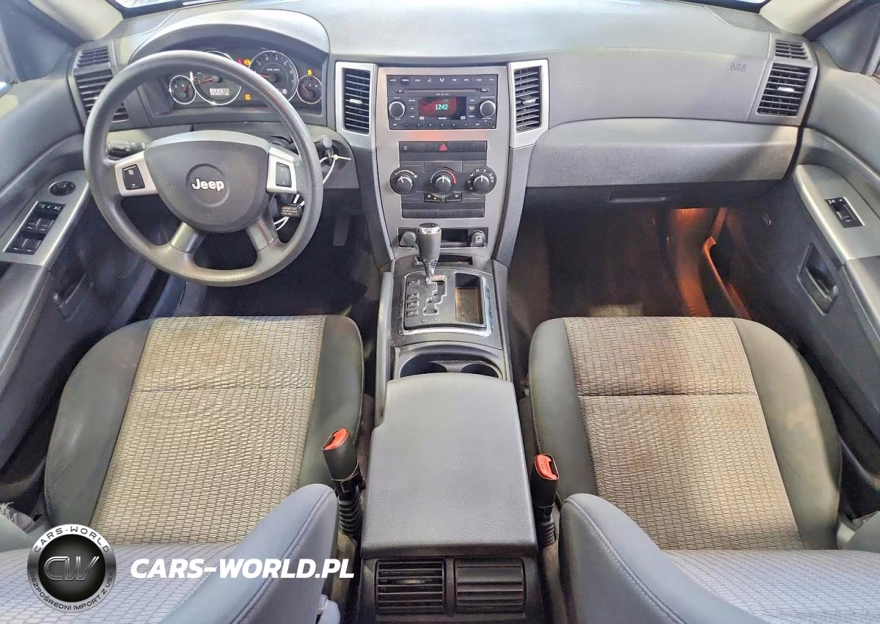 2008 Jeep Grand Cherokee Laredo VIN:1J8GR48K48C164887 - 8