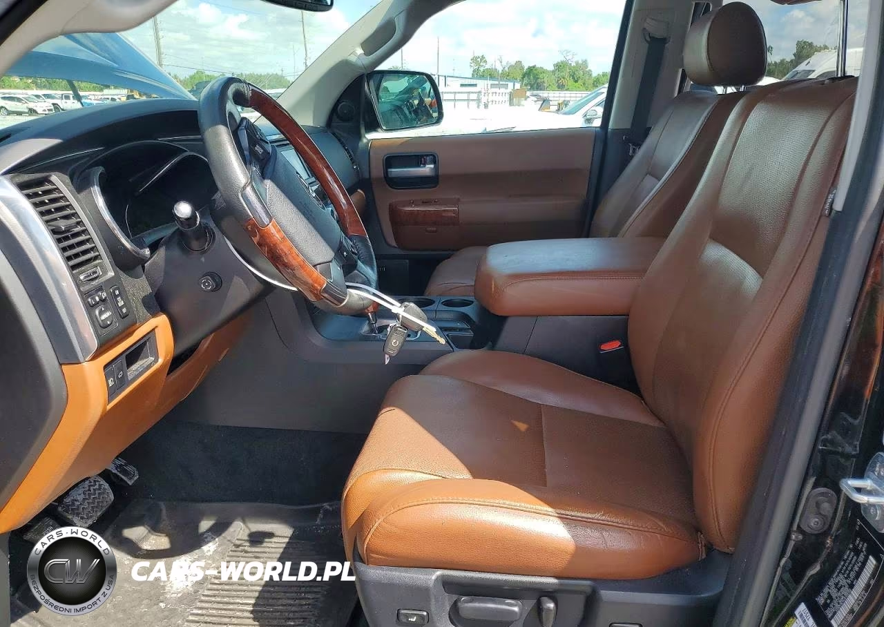 2018 Toyota Sequoia Platinum VIN:5TDDY5G1XJS159158 - 7