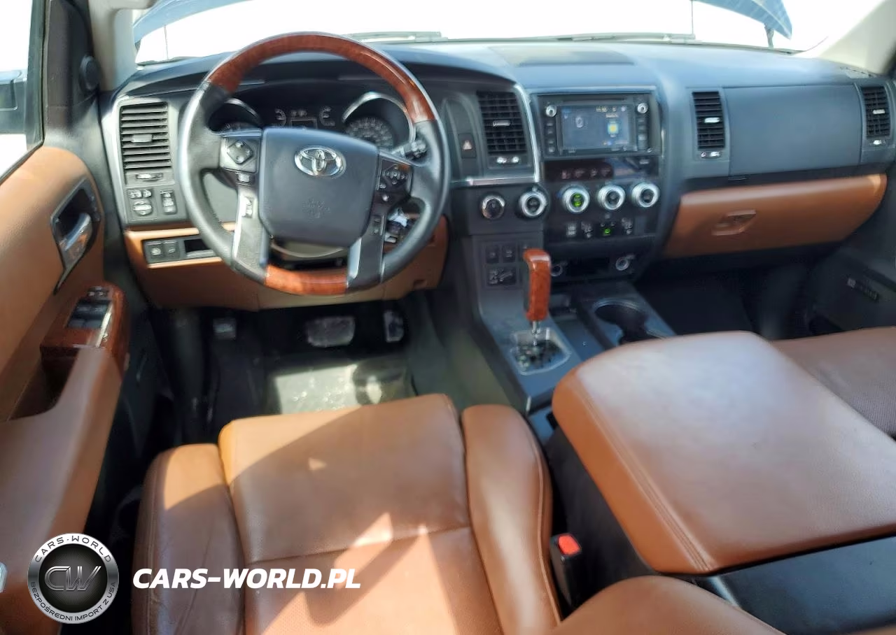 2018 Toyota Sequoia Platinum VIN:5TDDY5G1XJS159158 - 8