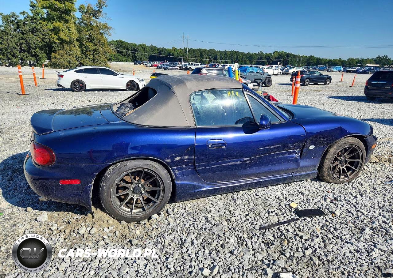 2003 Mazda Mx-5 Miata Base VIN:JM1NB353130306990 - 3