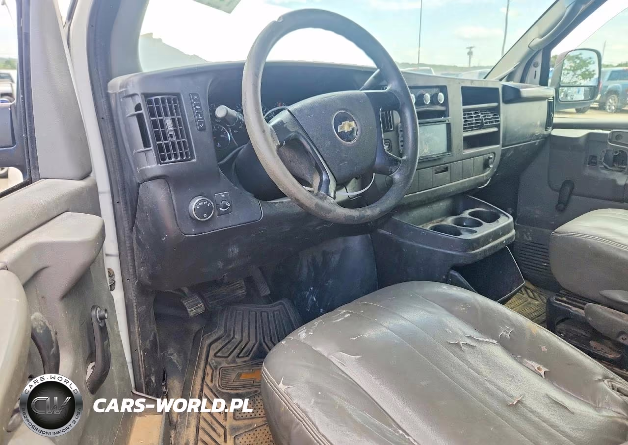 2008 Chevrolet Express G1500 VIN:1GCFG15X381140860 - 8