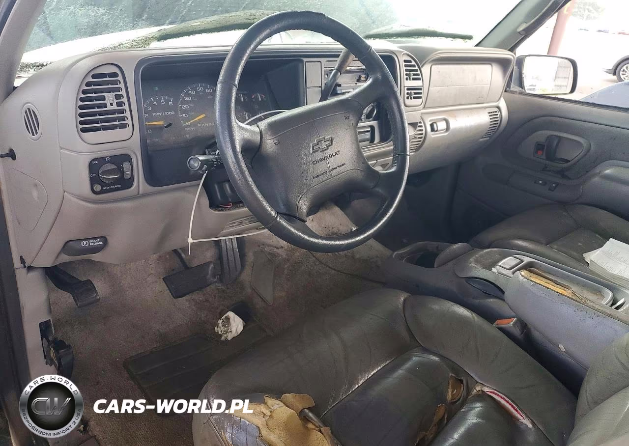 1997 Chevrolet Tahoe K1500 VIN:1GNEK13RXVJ390081 - 8