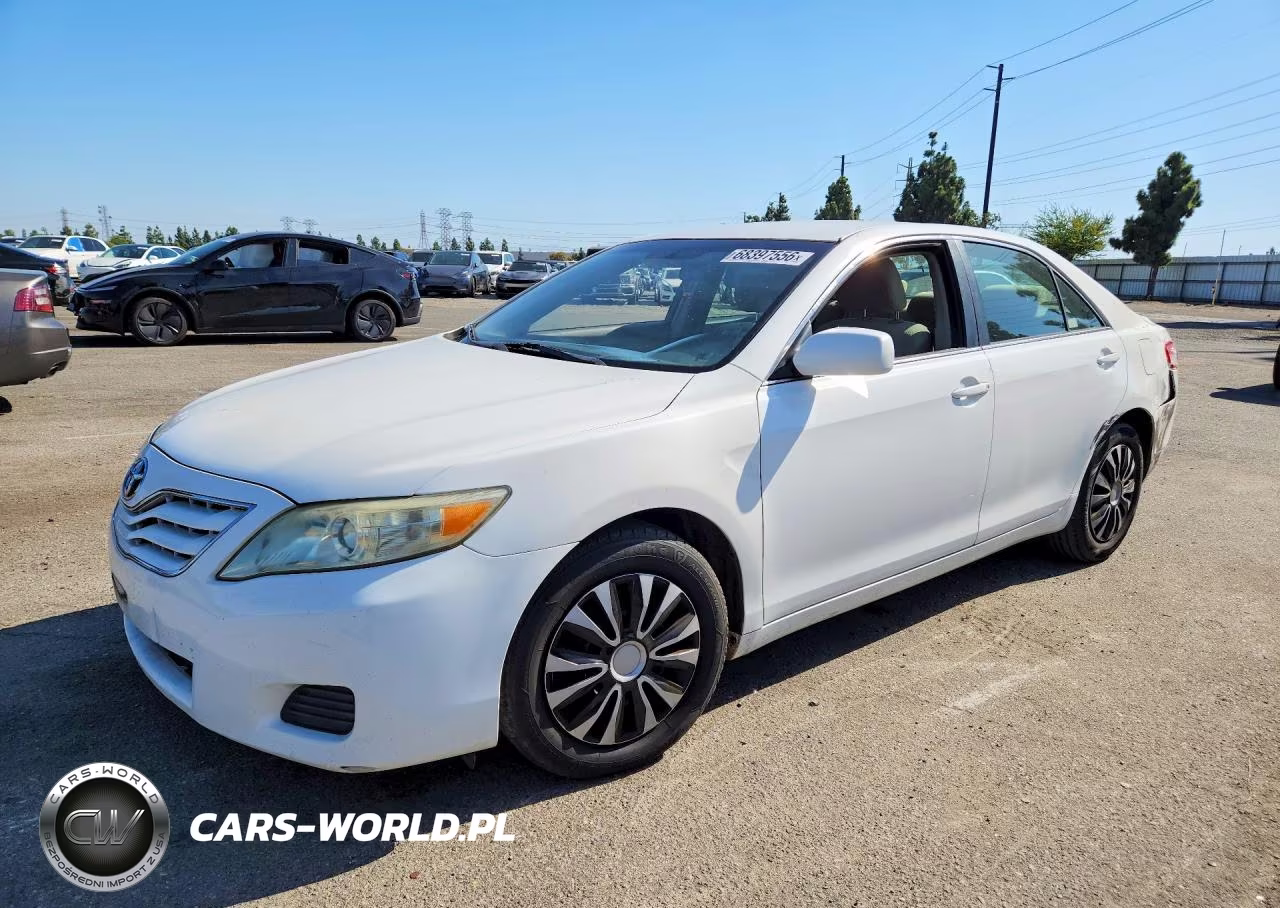 2010 Toyota Camry Le VIN:4T1BF3EK8AU564987 - 1