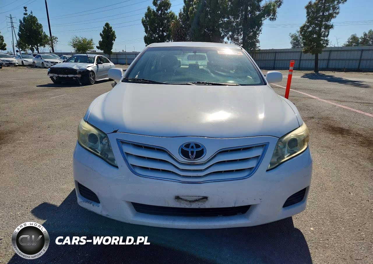 2010 Toyota Camry Le VIN:4T1BF3EK8AU564987 - 5