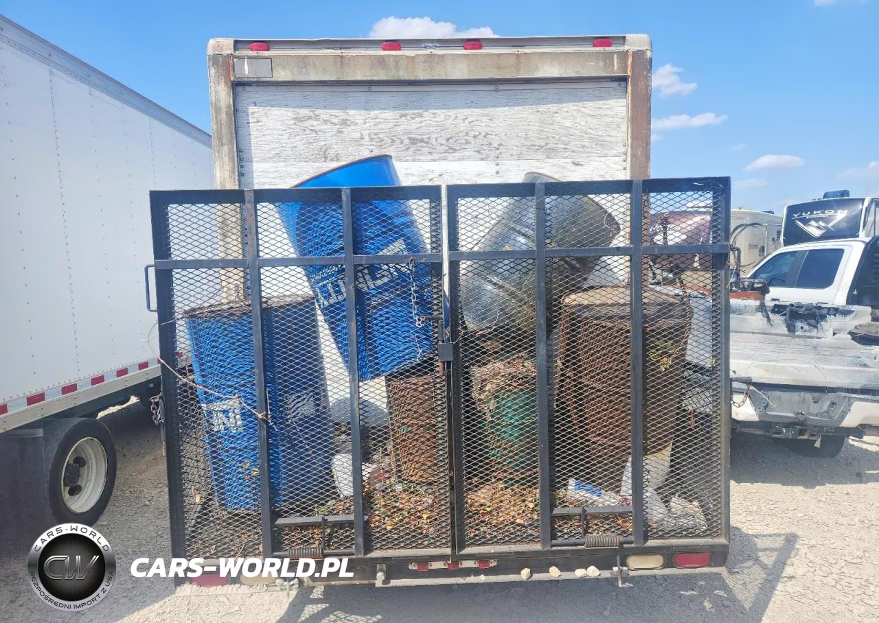 1995 Chevrolet G30 Box Truck VIN:1GBHG31K1SF224186 - 10