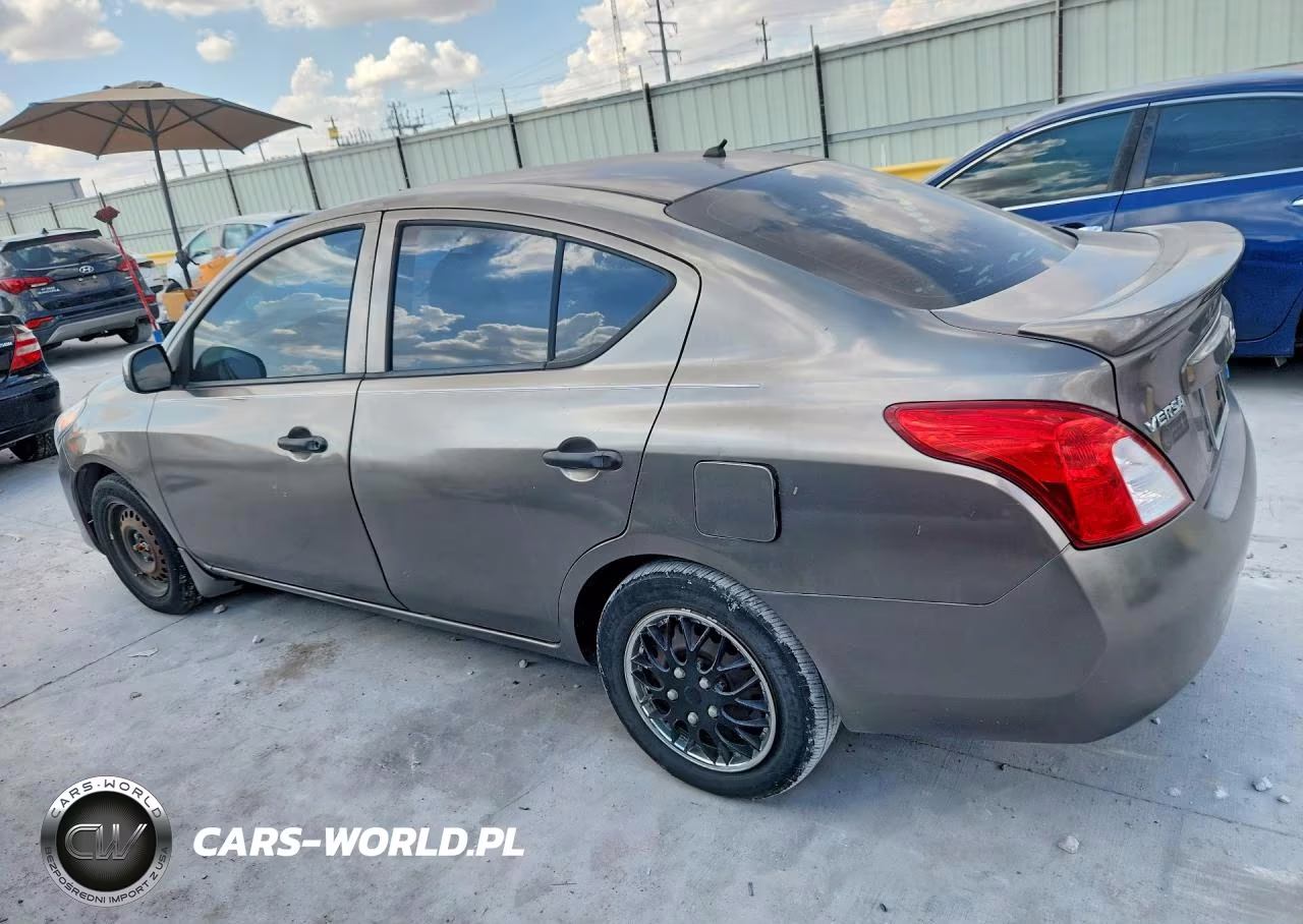 2016 Nissan Versa 1.6 S Plus VIN:3N1CN7AP1GL870410 - 2