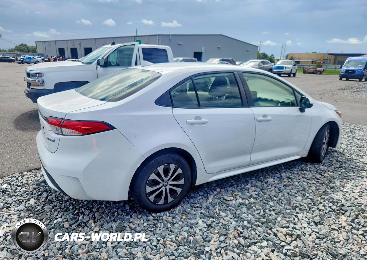 2022 Toyota Corolla Le VIN:JTDEAMDE9NJ053247 - 3