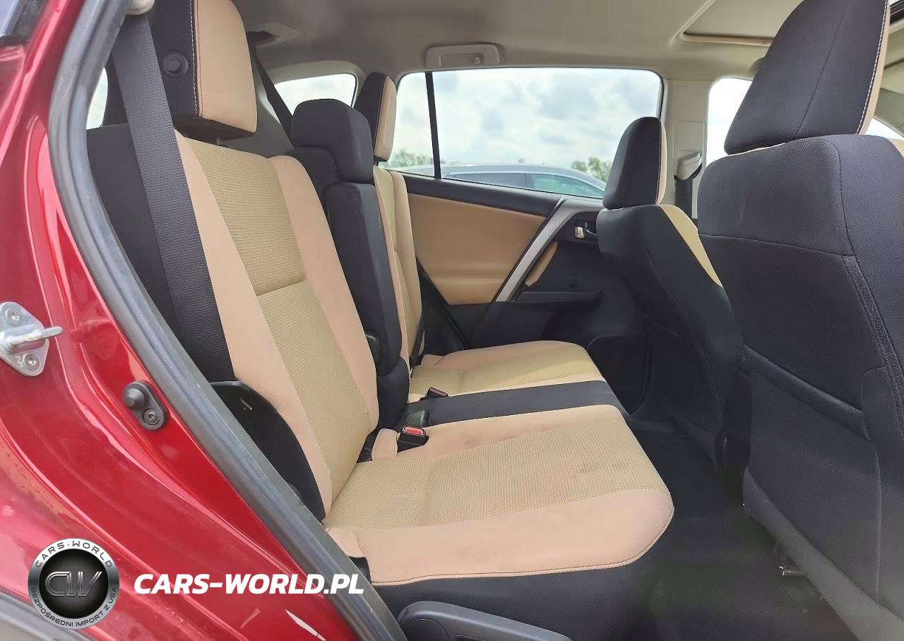 2018 Toyota Rav4 Xle VIN:2T3WFREV3JW492375 - 11
