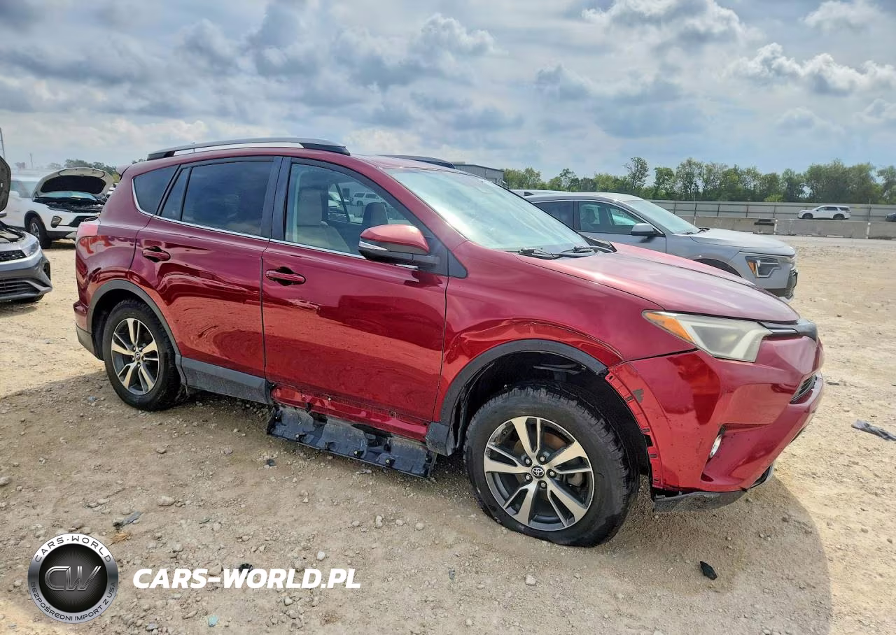 2018 Toyota Rav4 Xle VIN:2T3WFREV3JW492375 - 4