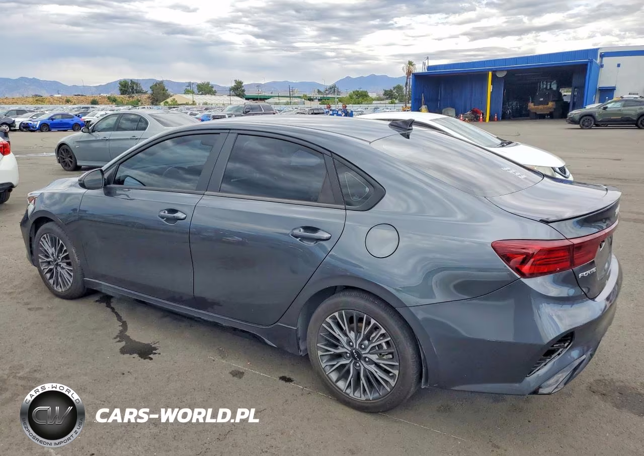 2024 Kia Forte Gt Line VIN:3KPF54AD7RE773766 - 2