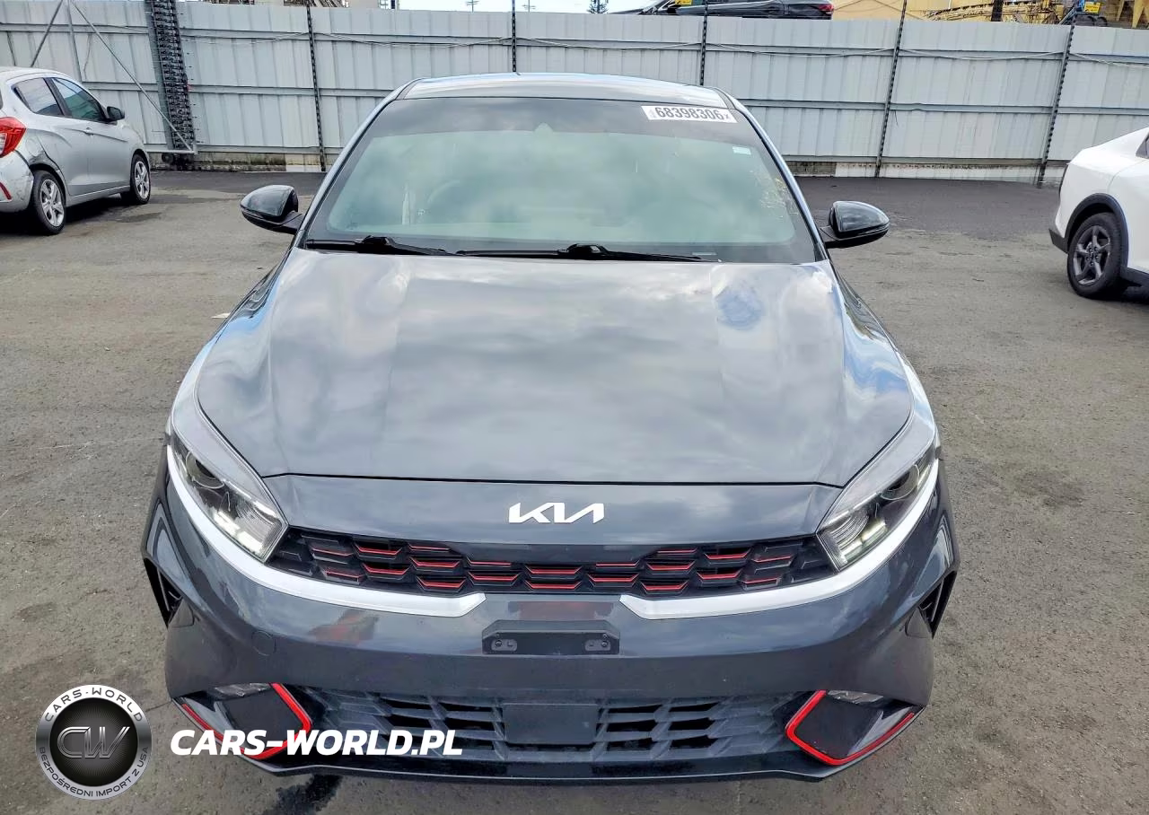 2024 Kia Forte Gt Line VIN:3KPF54AD7RE773766 - 5