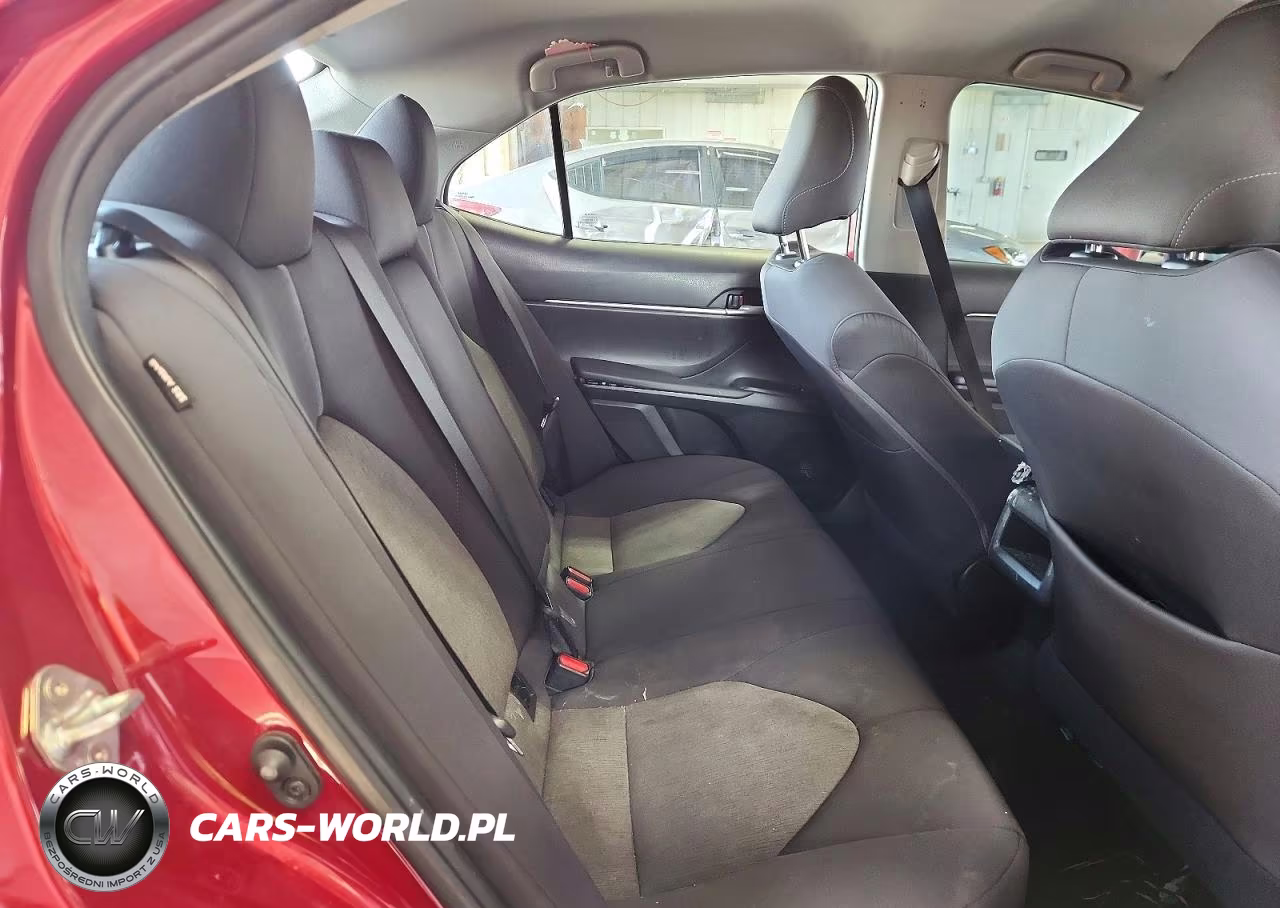 2021 Toyota Camry Le VIN:4T1R11AK2MU577195 - 10