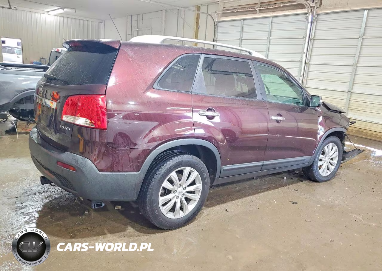 2011 Kia Sorento Ex VIN:5XYKU4A24BG081103 - 3