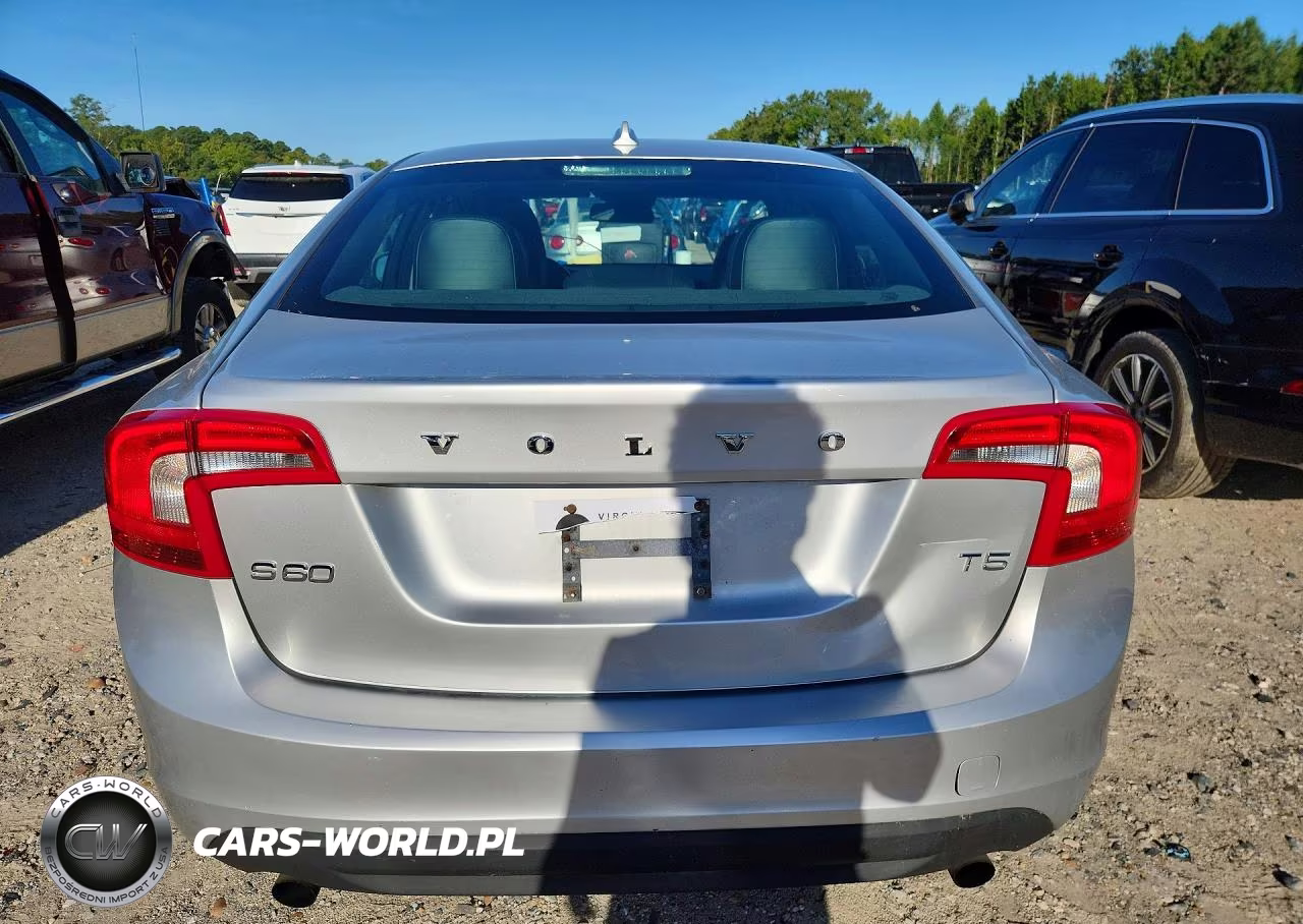 2012 Volvo S60 T5 VIN:YV1622FS7C2039390 - 6