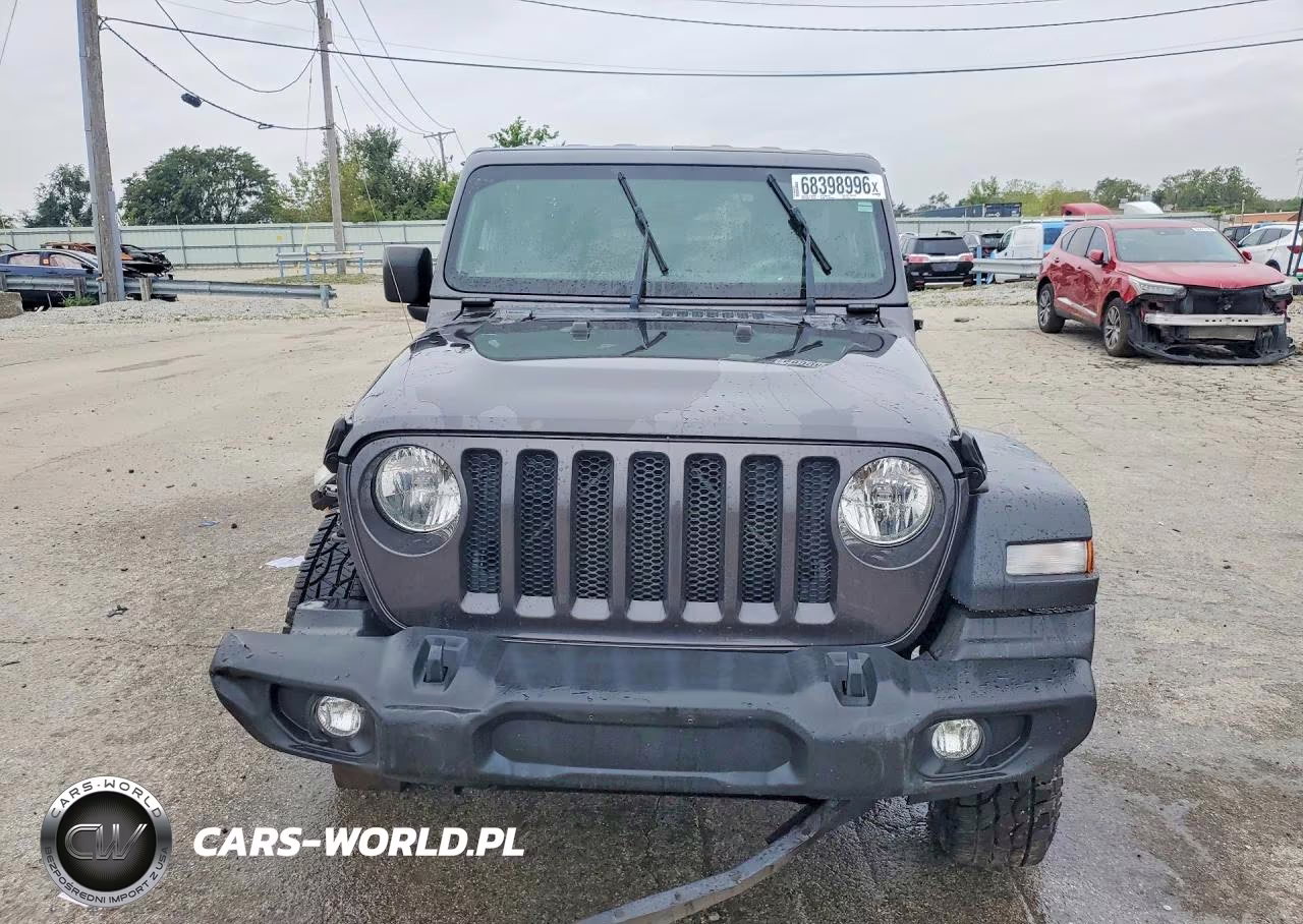 2018 Jeep Wrangler Sport VIN:1C4GJXAN8JW211878 - 5