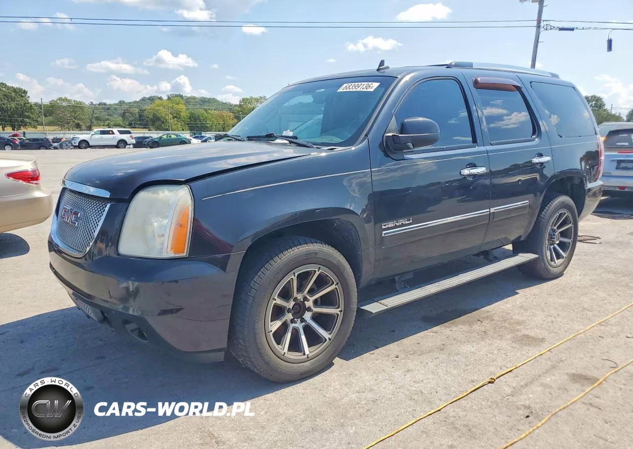 2013 GMC Yukon Denali – zdjęcie 1 z 12