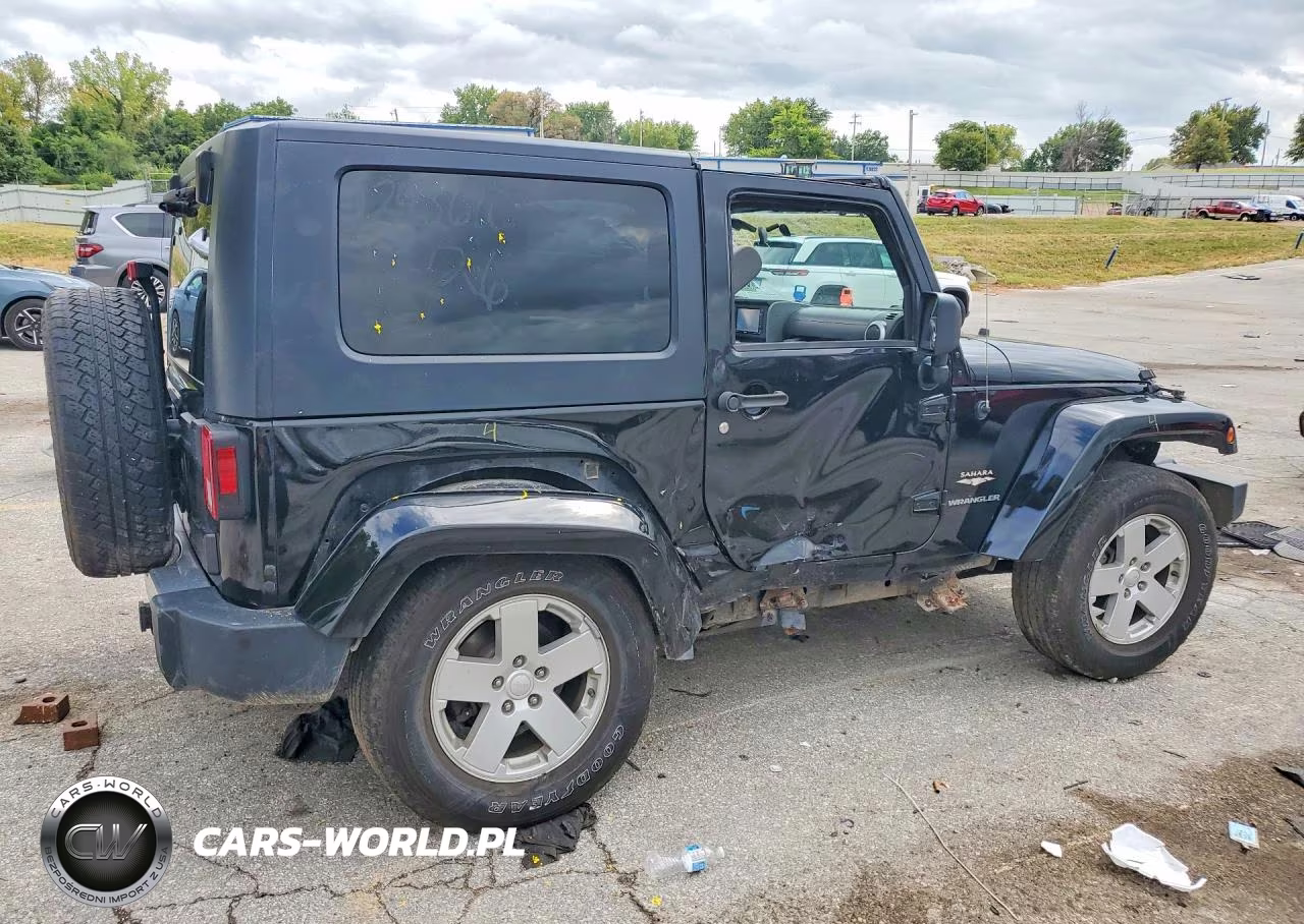 2008 Jeep Wrangler Sahara VIN:1J8FA54168L532329 - 3