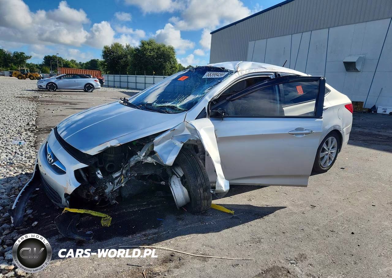 2014 Hyundai Accent Gls VIN:KMHCU4AE2EU763037 - 1