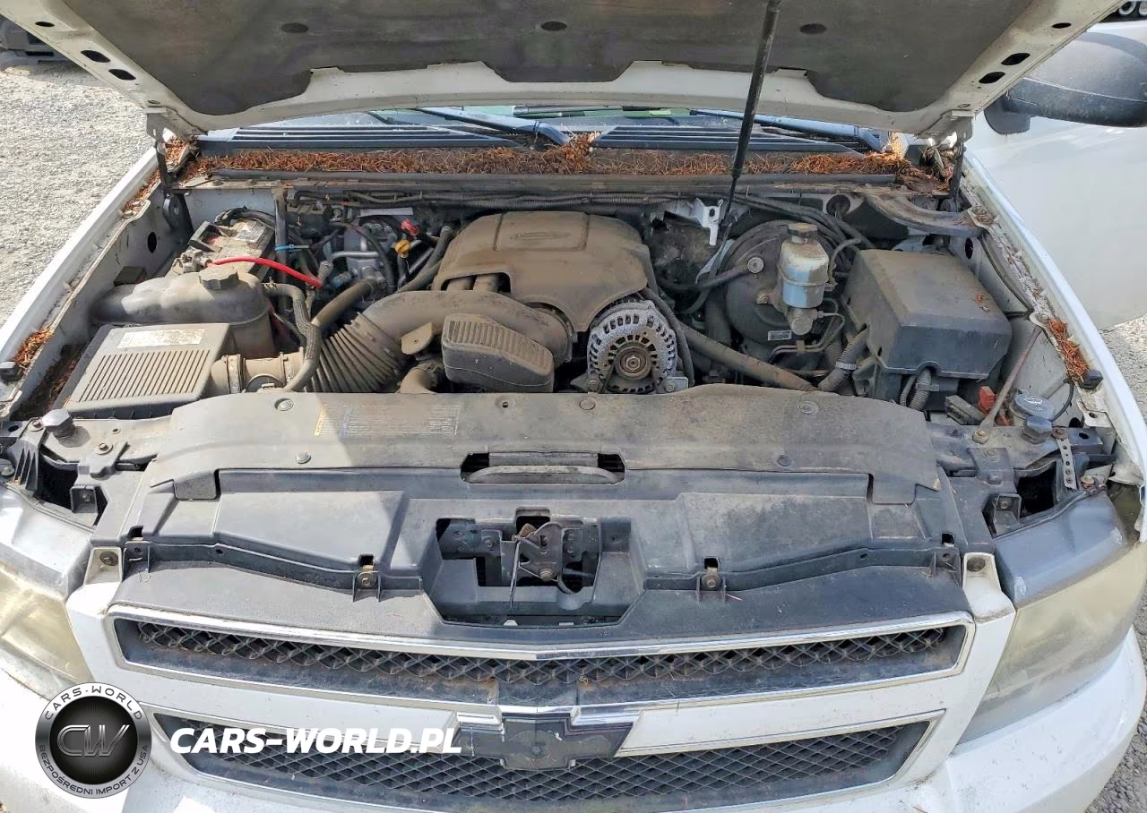 2008 Chevrolet Tahoe K1500 VIN:1GNFK13038R267895 - 12