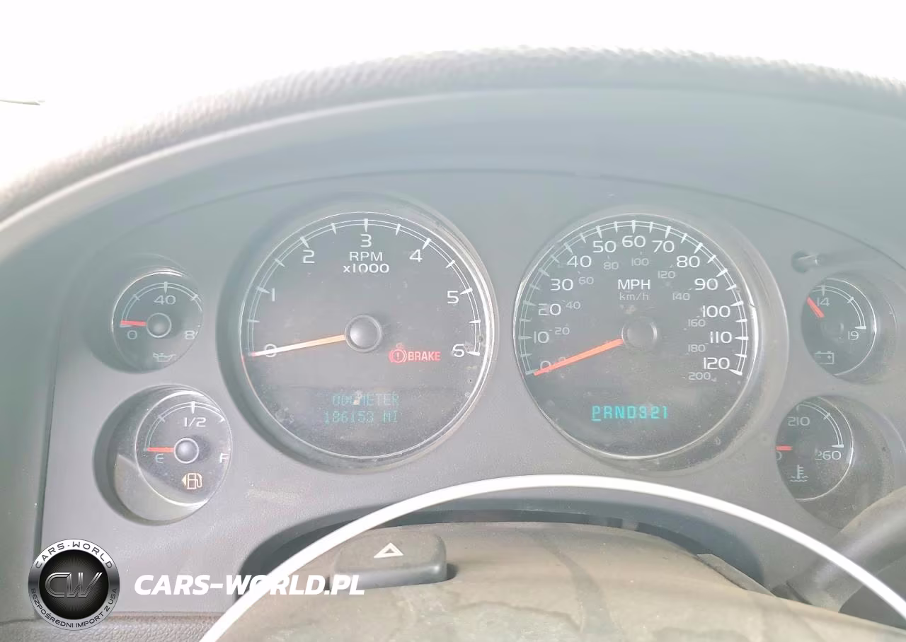 2008 Chevrolet Tahoe K1500 VIN:1GNFK13038R267895 - 9