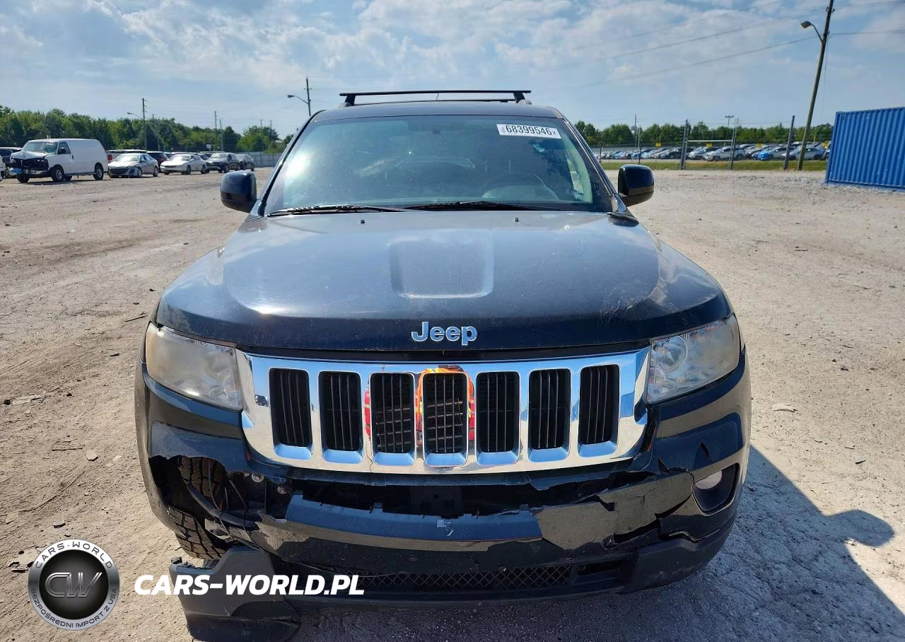 2013 Jeep Grand Cherokee Laredo VIN:1C4RJFAG3DC518952 - 5