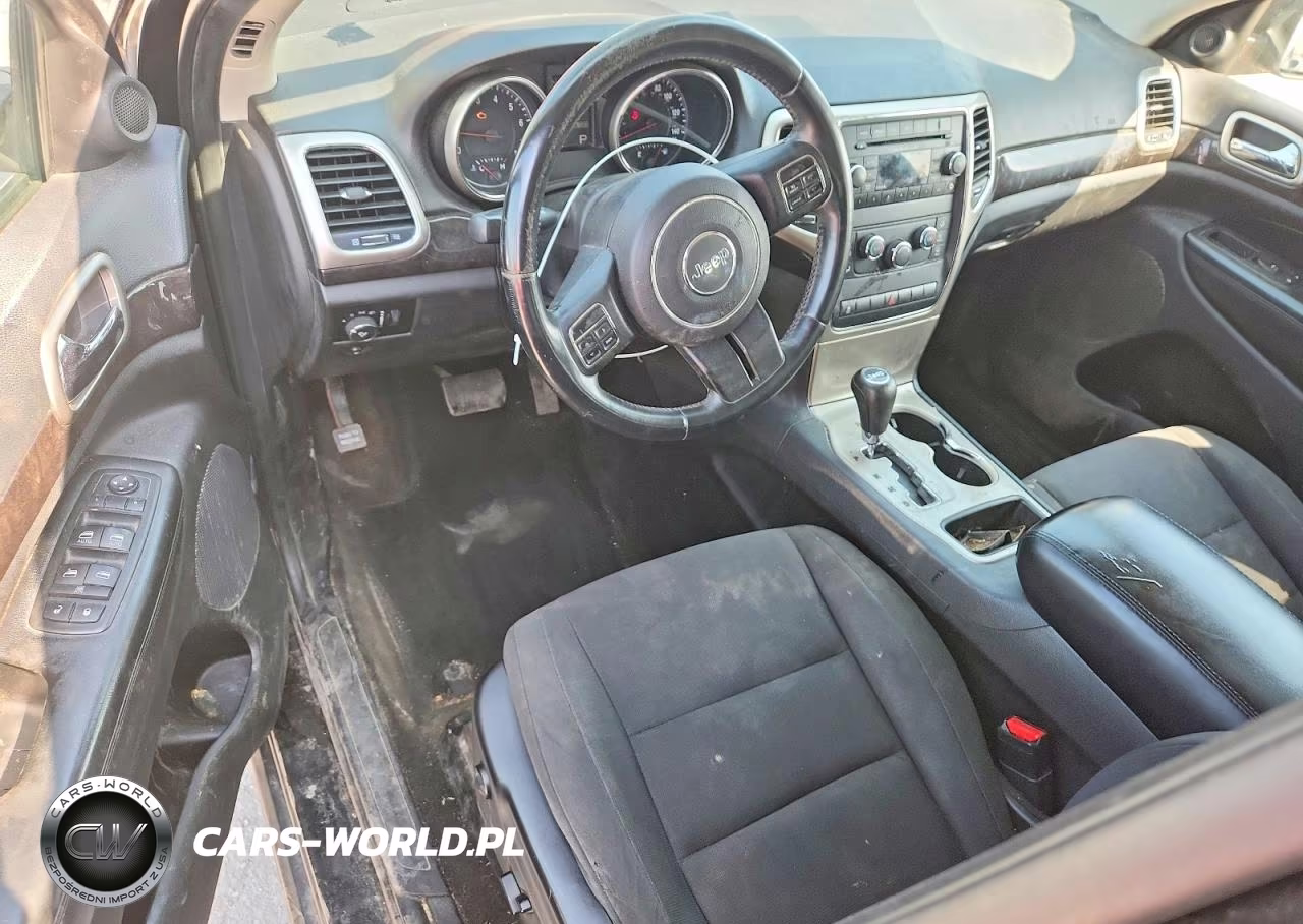 2013 Jeep Grand Cherokee Laredo VIN:1C4RJFAG3DC518952 - 8