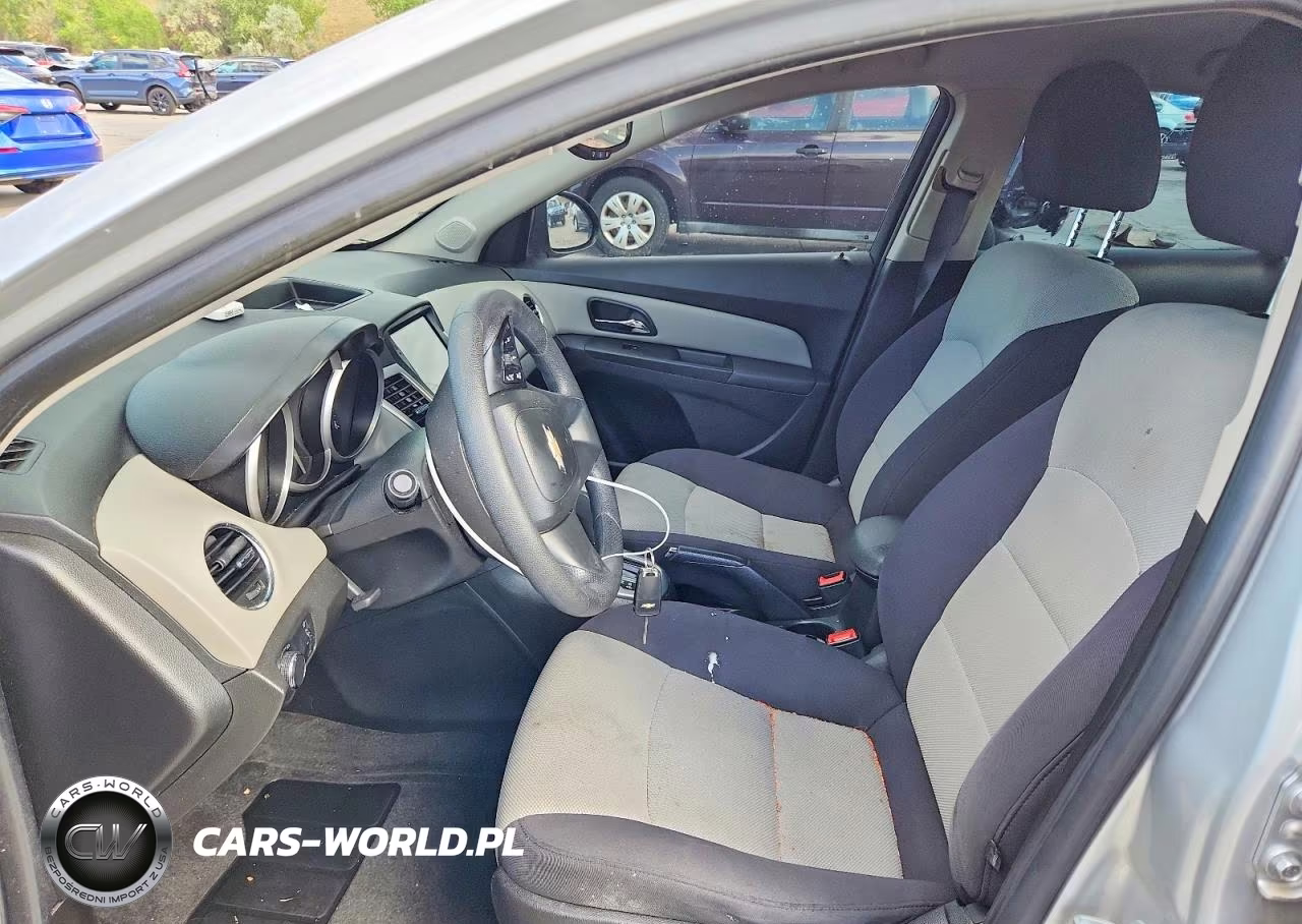 2014 Chevrolet Cruze Ls VIN:1G1PA5SH5E7163942 - 7