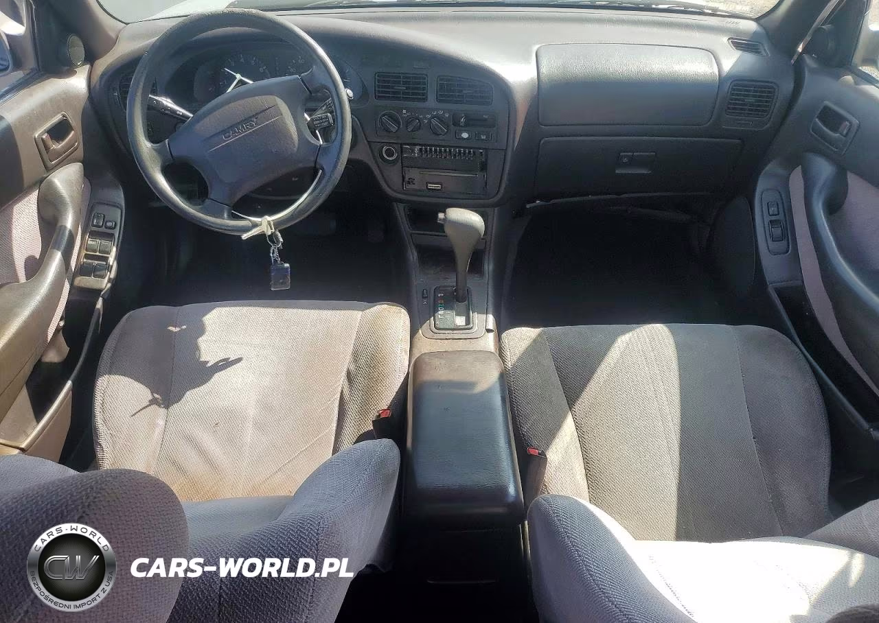 1995 Toyota Camry Le VIN:JT2GK12E6S0122767 - 8