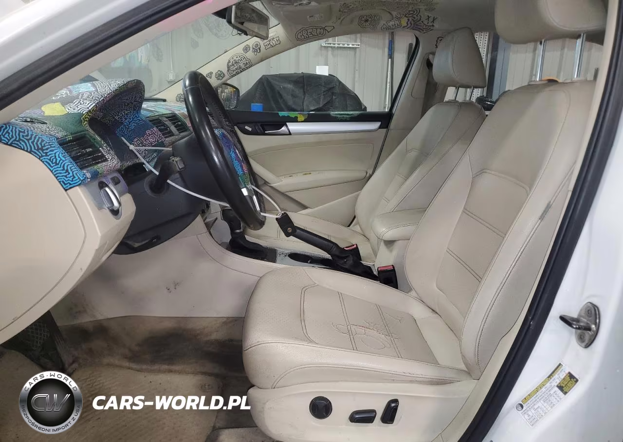 2013 Volkswagen Passat Se VIN:1VWBP7A35DC033227 - 7