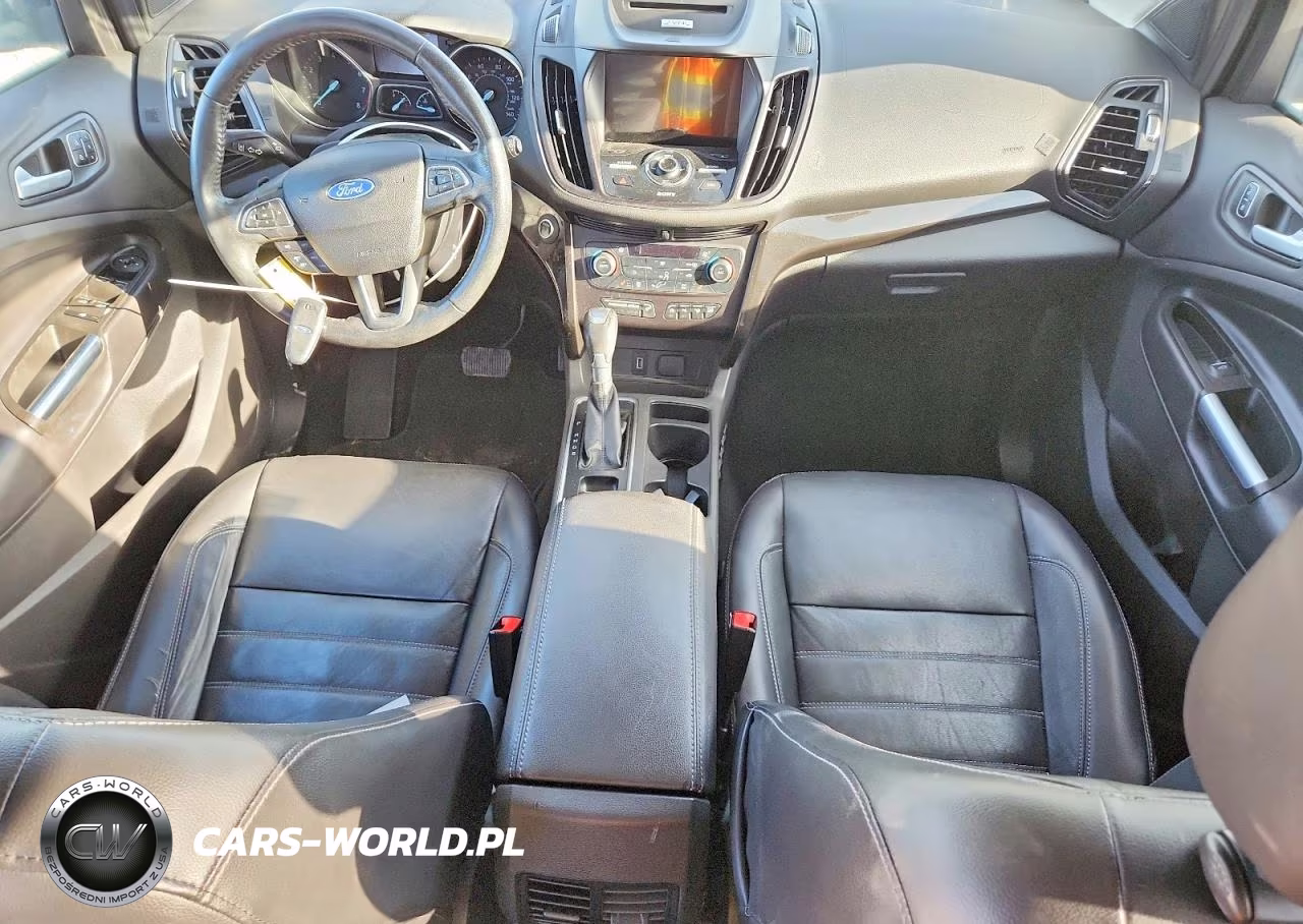 2017 Ford Escape Titanium VIN:1FMCU9J99HUA62175 - 8