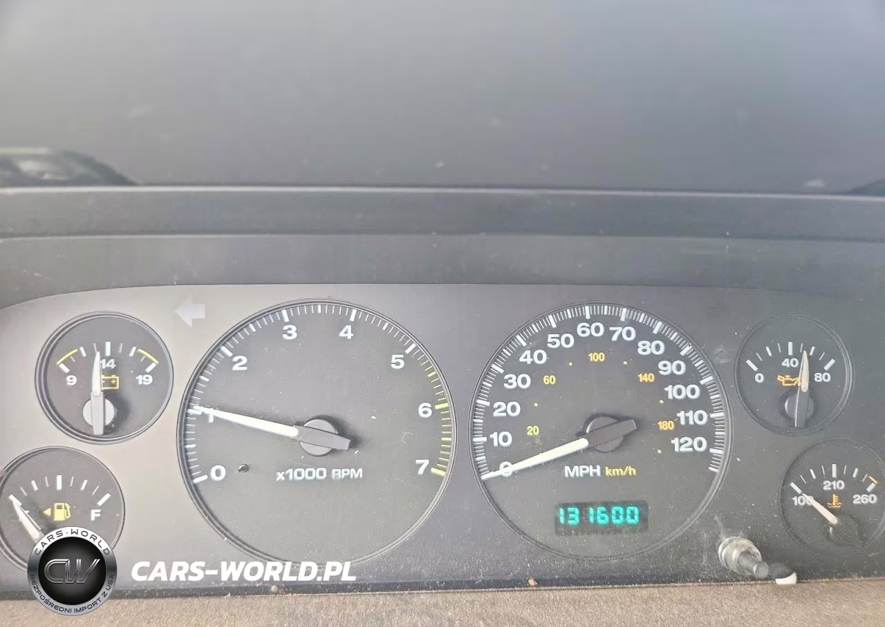 1999 Jeep Grand Cherokee Laredo VIN:1J4GW58S7XC678876 - 9