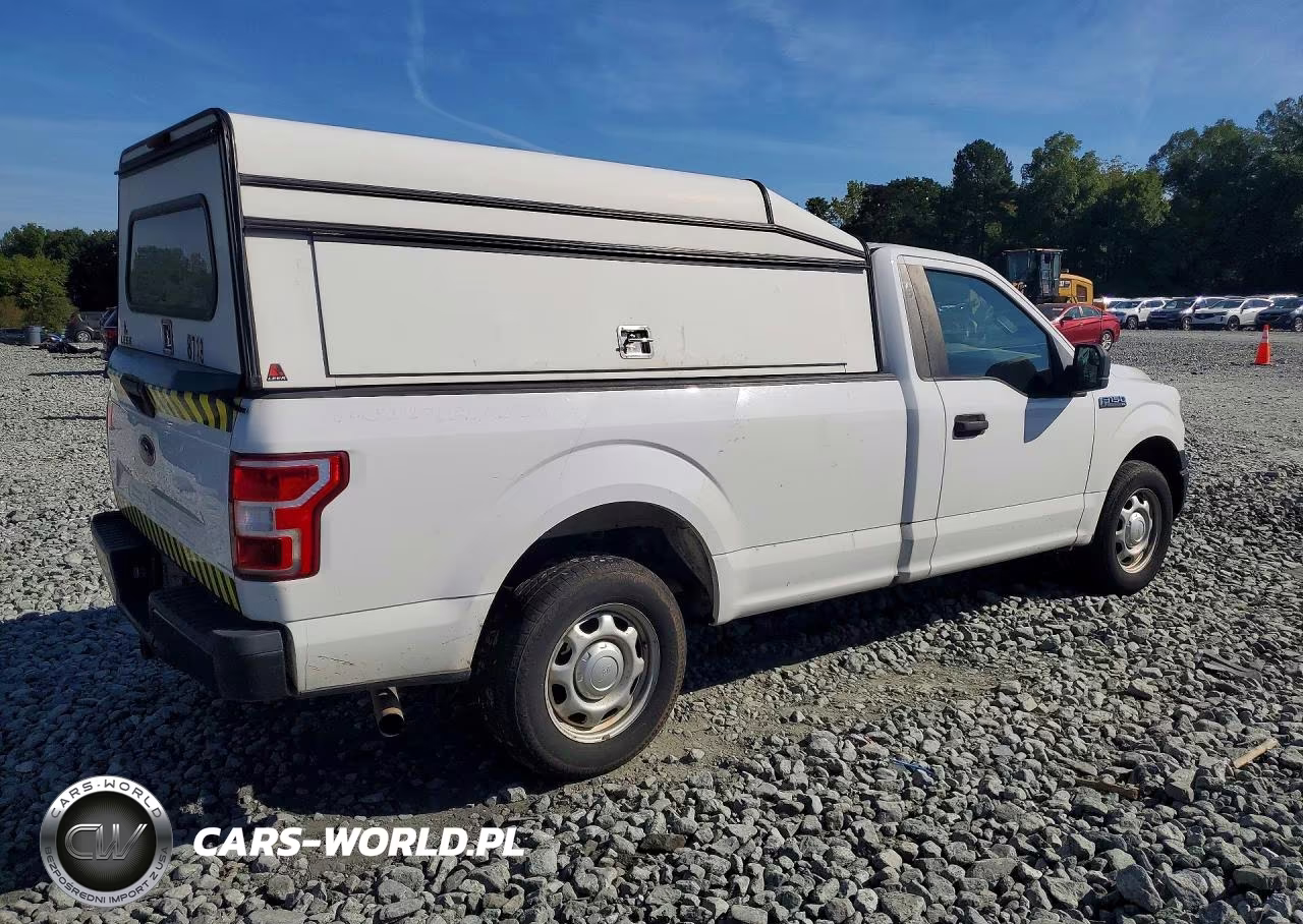 2019 Ford F150 VIN:1FTMF1C59KKC26719 - 3