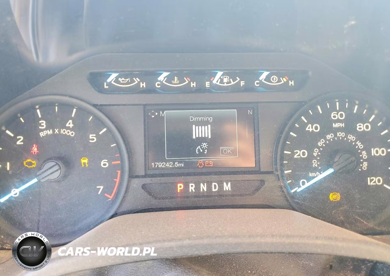 2019 Ford F150 VIN:1FTMF1C59KKC26719 - 9