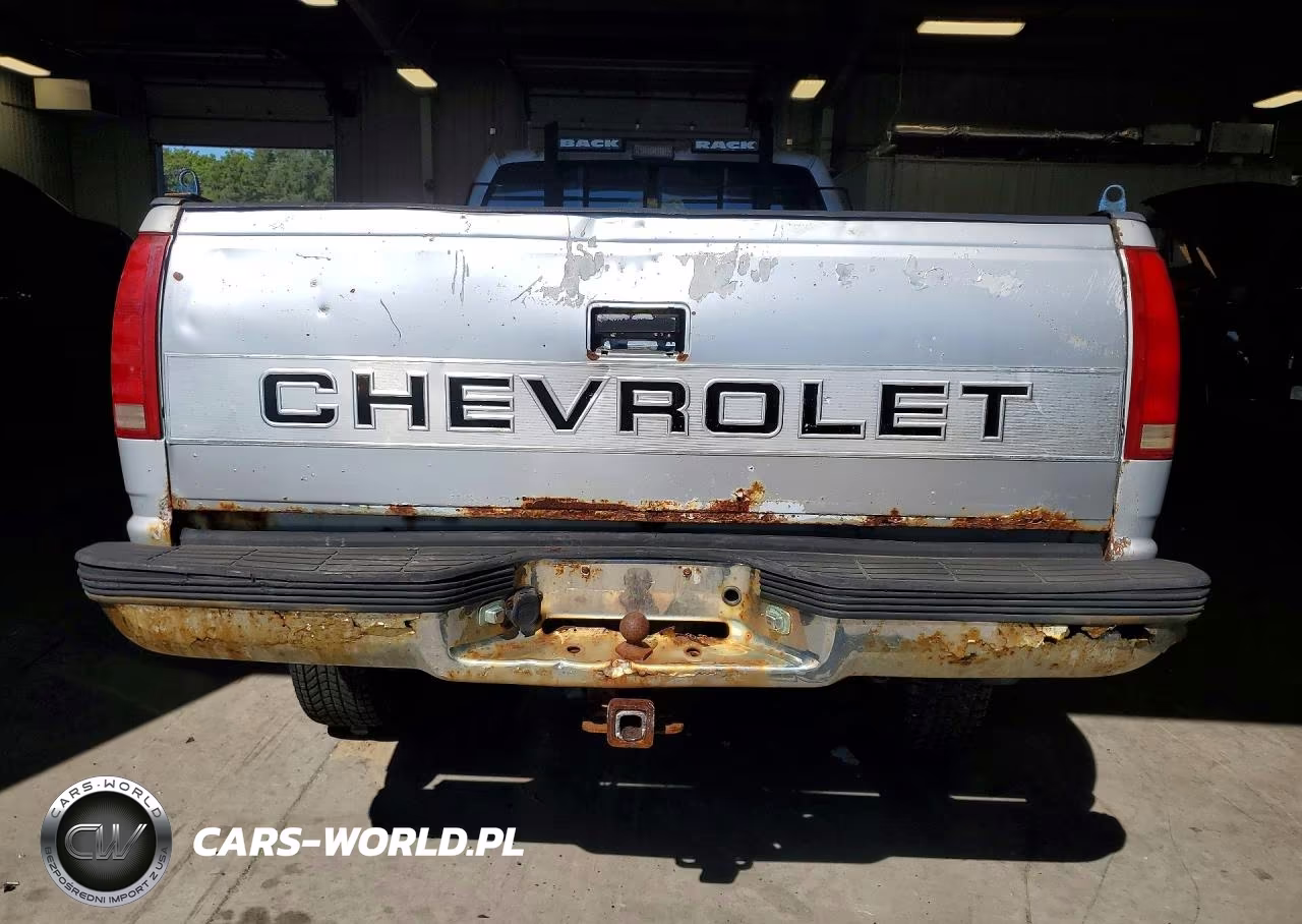 1989 Chevrolet Gmt-400 K2500 VIN:1GCGK24K5KE282402 - 6