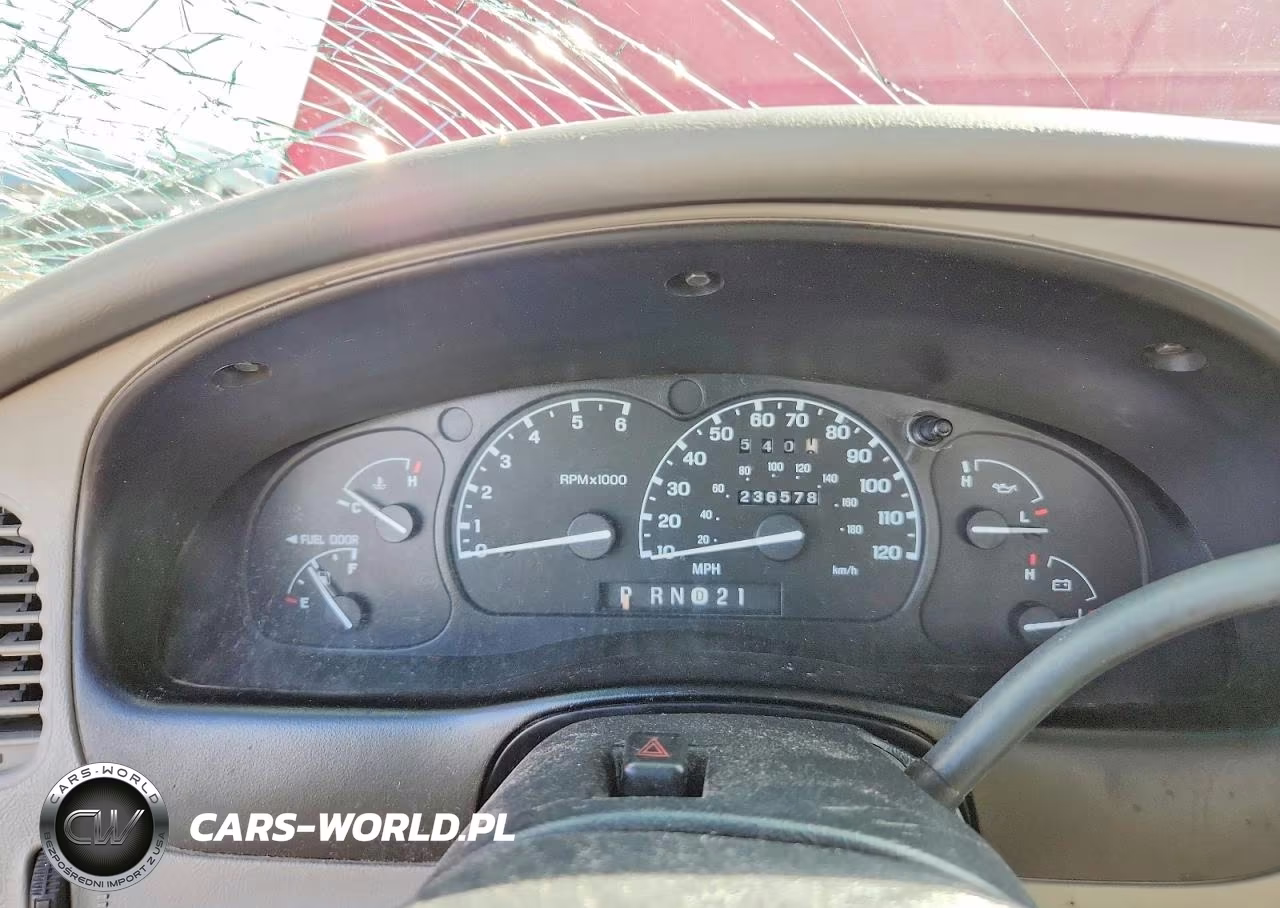 2000 Ford Ranger Super Cab VIN:1FTZR15V7YPA55555 - 9