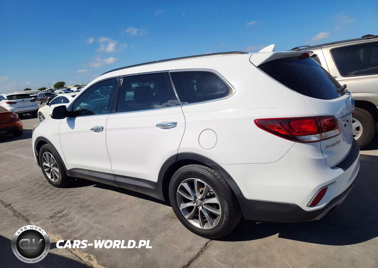 2018 Hyundai Santa Fe Se VIN:KM8SN4HF2JU293951 - 2