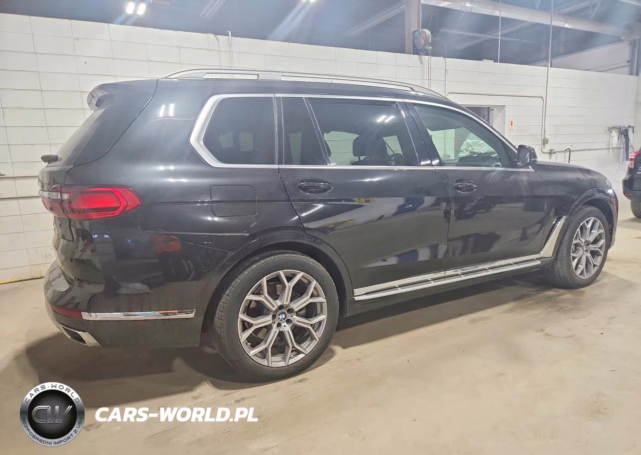 2019 BMW X7 xDrive40I VIN:5UXCW2C54KL085097 - 3