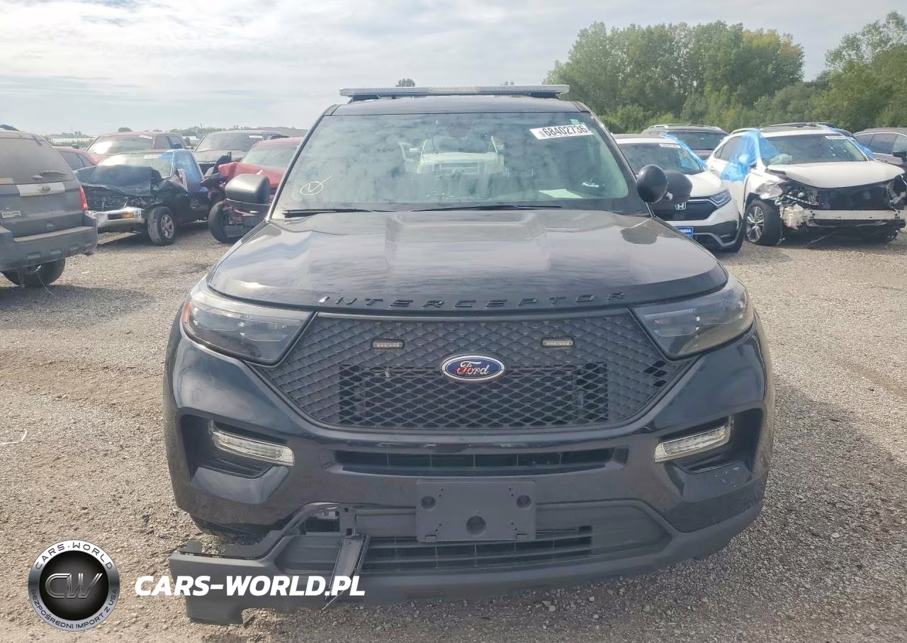 2023 Ford Explorer Police Interceptor VIN:1FM5K8AC7PGC17274 - 5