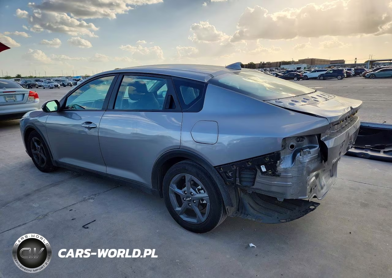 2025 Kia K4 Lxs VIN:3KPFT4DEXSE028185 - 2