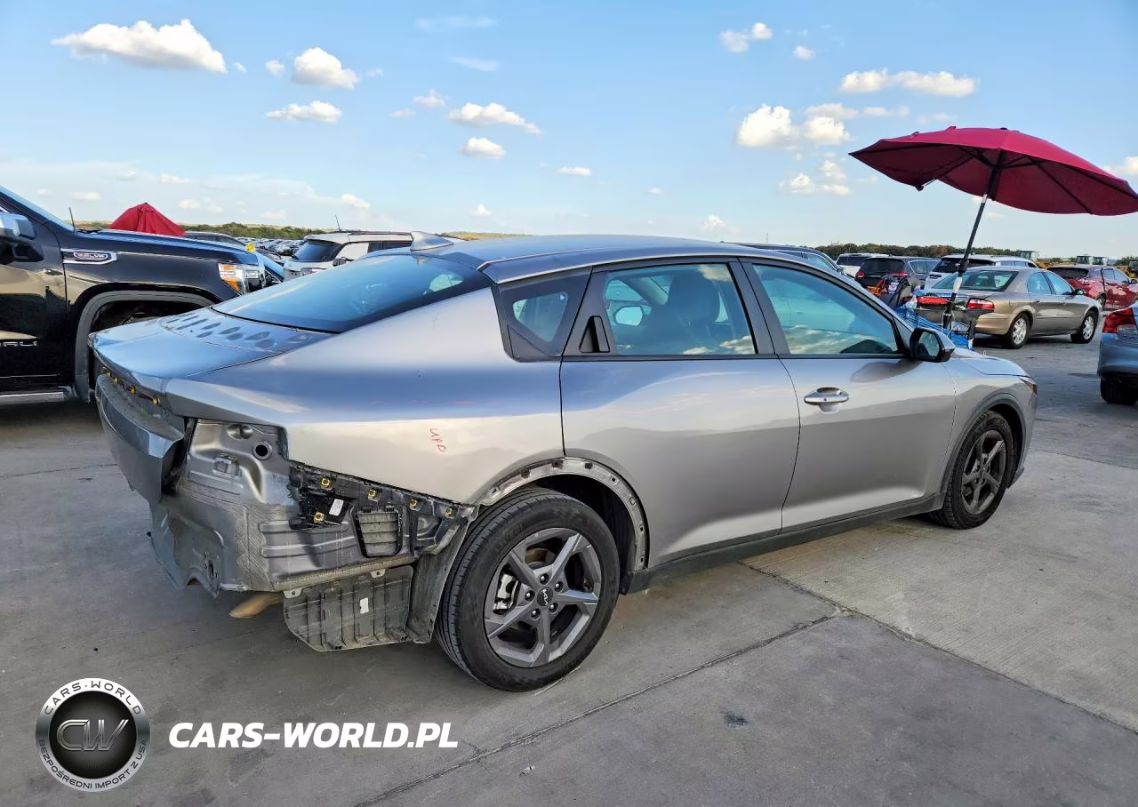 2025 Kia K4 Lxs VIN:3KPFT4DEXSE028185 - 3