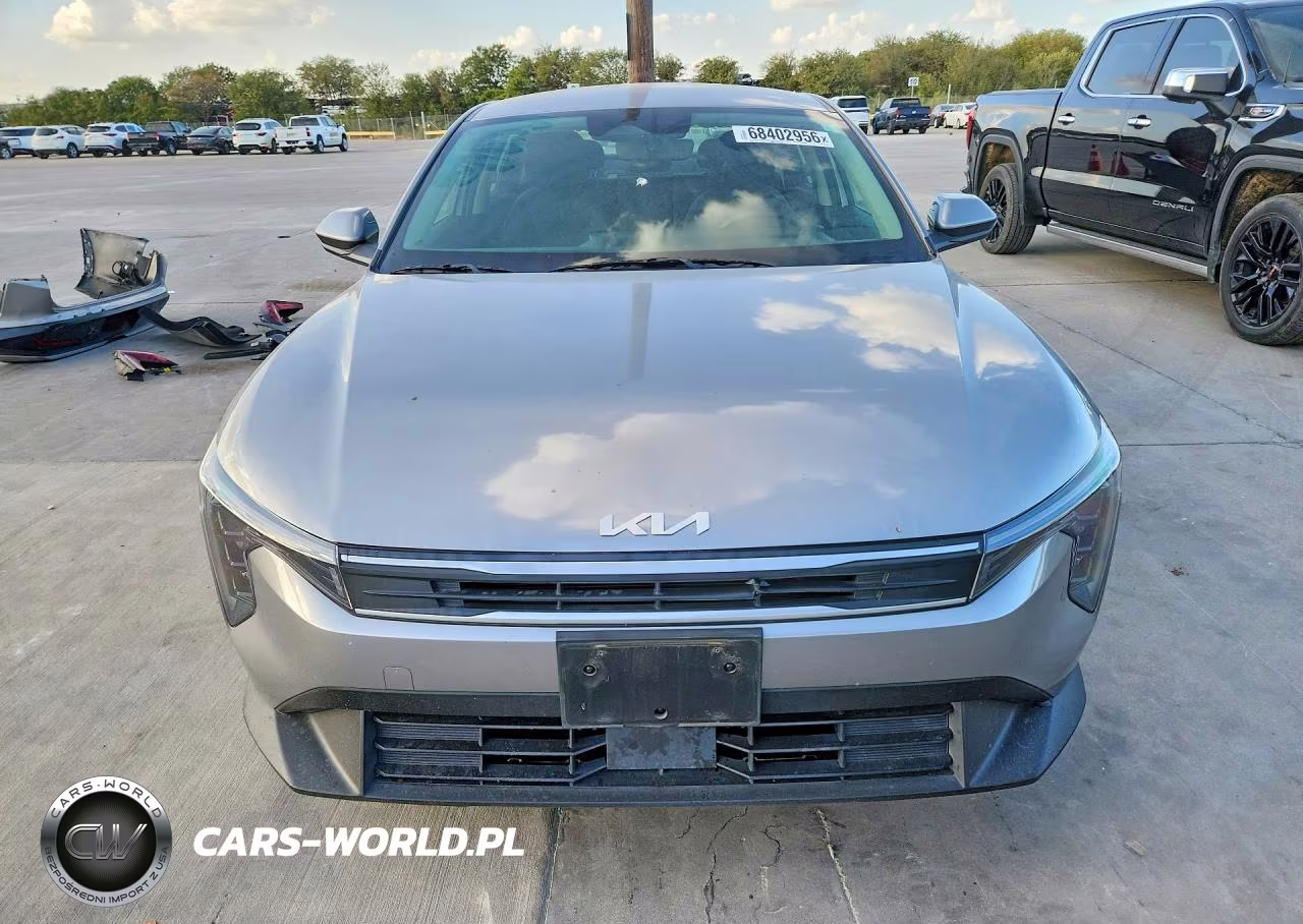 2025 Kia K4 Lxs VIN:3KPFT4DEXSE028185 - 5