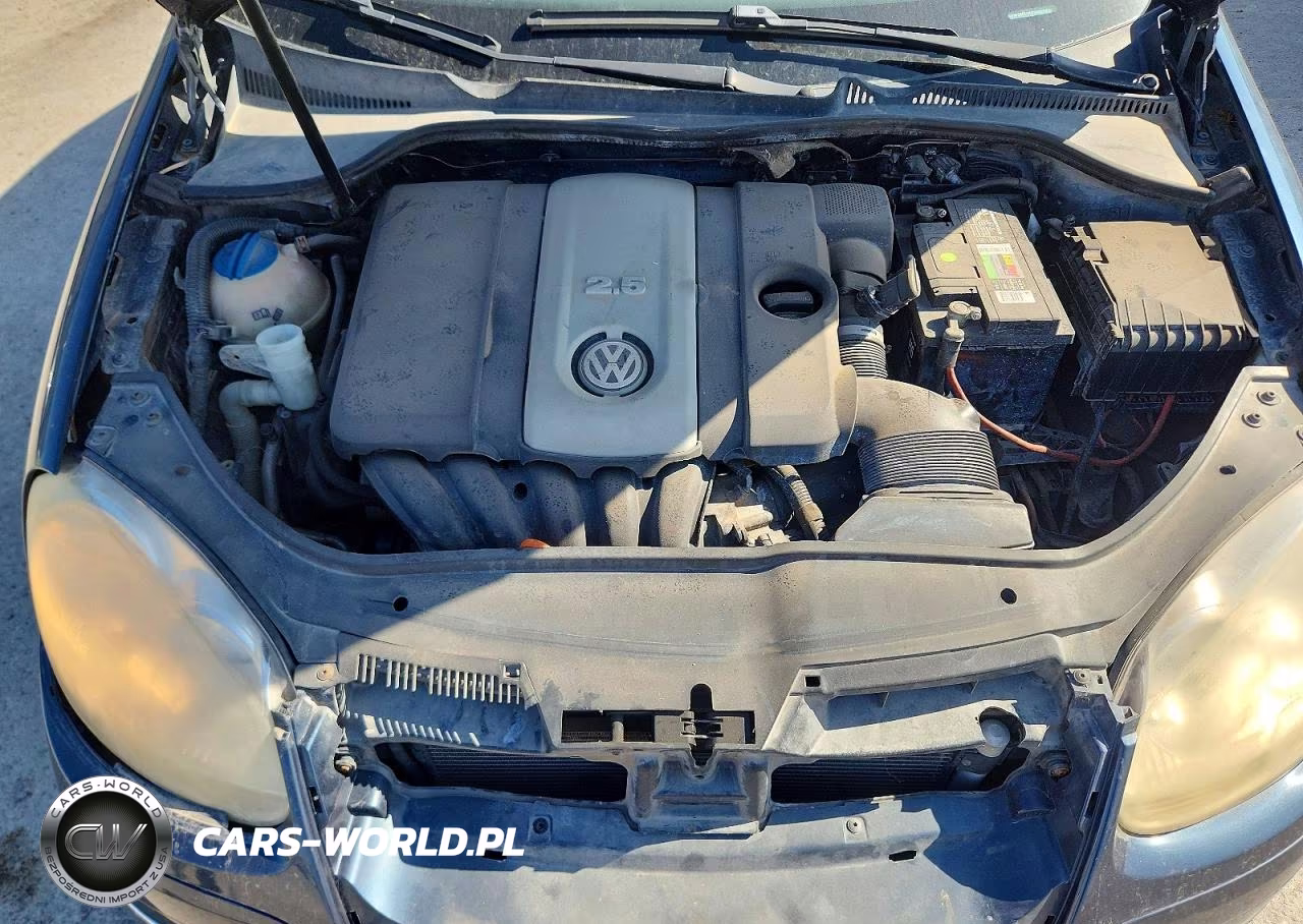 2008 Volkswagen Jetta S VIN:3VWJM71K08M037704 - 11