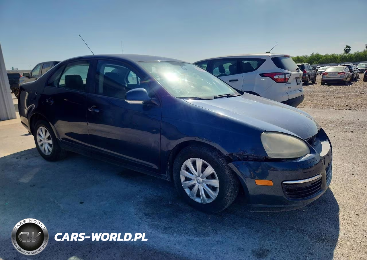 2008 Volkswagen Jetta S VIN:3VWJM71K08M037704 - 4