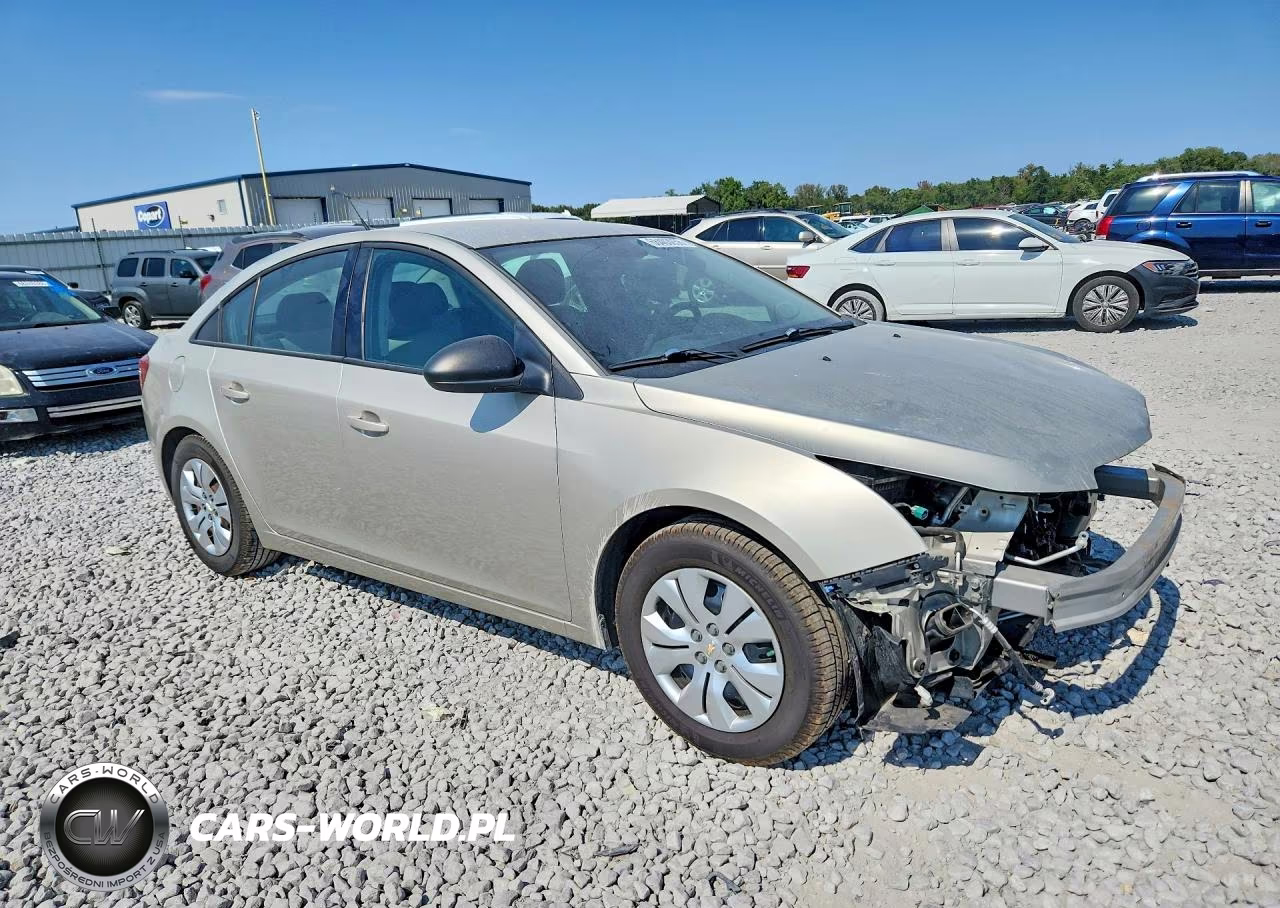 2013 Chevrolet Cruze Ls VIN:1G1PA5SH3D7312458 - 4